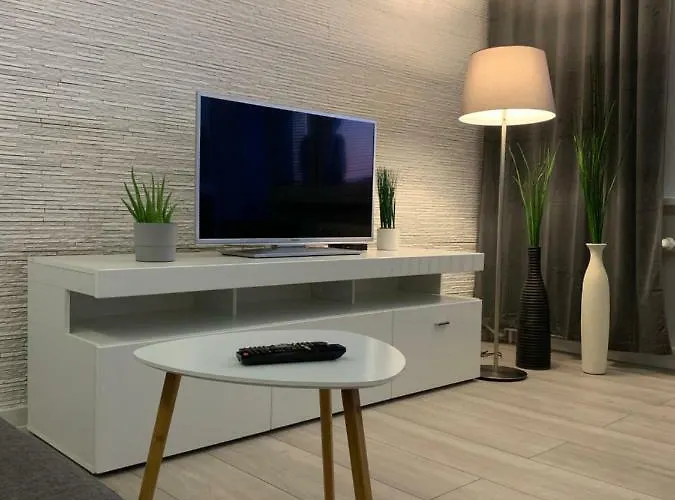 Apartament Zelazna 11