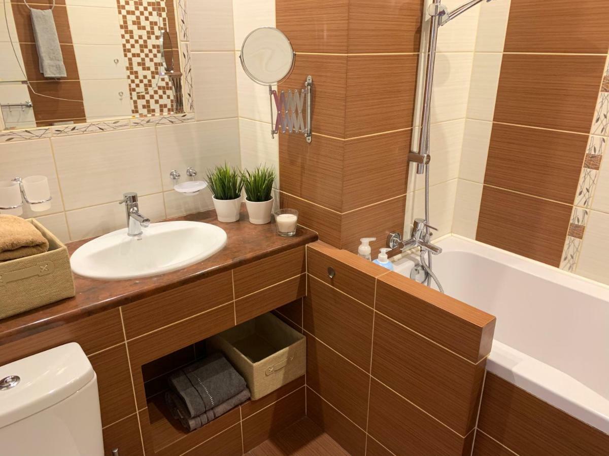 Apartment Apartament Zelazna 11
